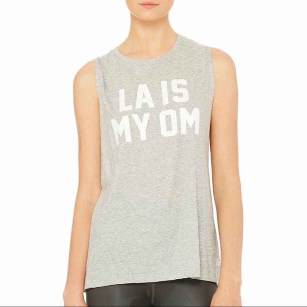 NWOT Alo Yoga “LA IS MY OM” Grey Tank Small